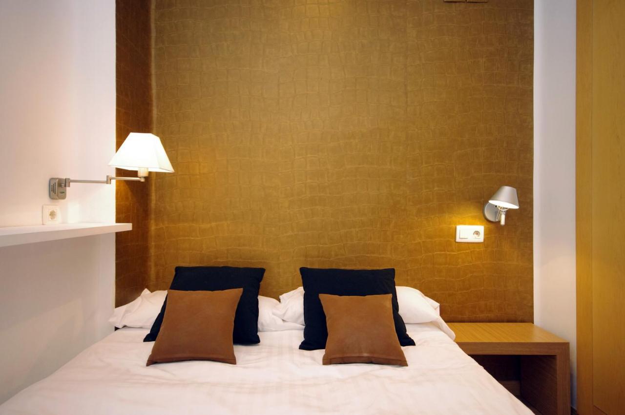 Vivaldi Penthouse Ayuntamiento Apartment บาเลนเซีย ภายนอก รูปภาพ